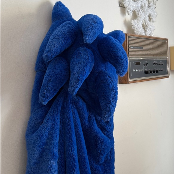 Sonic the hedgehog Character 3D Hooded Blanket - Picture 5 of 8